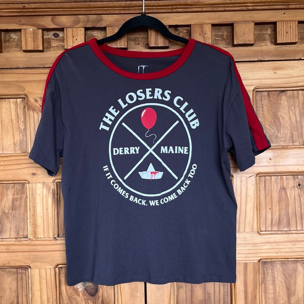 IT Chapter Two Losers Club Tee Size M